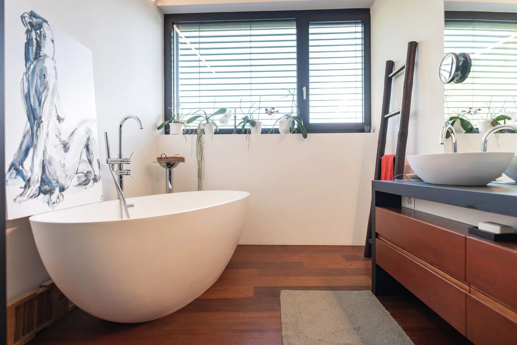 Clever Organization Tips to Make Your Bathroom Look Cleaner